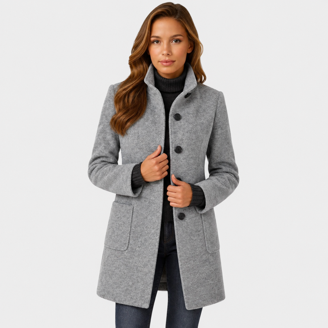 TIMELESS LONG WOOL-BLEND COAT WITH STRUCTURED COLLAR AND BUTTON CLOSURE