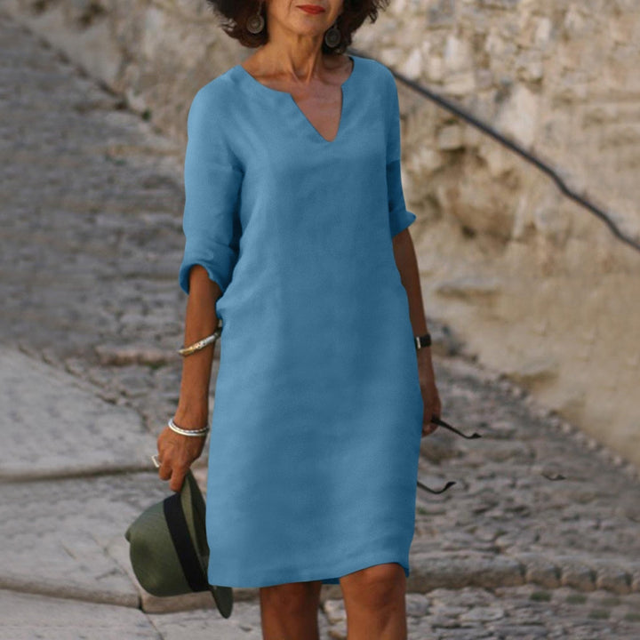 Relaxed Linen Midi Dress with V-Neckline and Three Quarter Sleeves