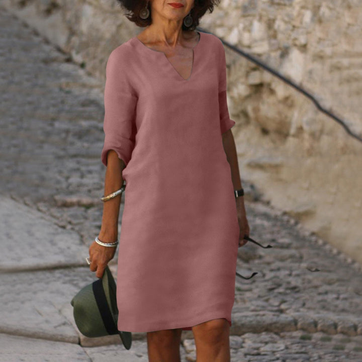 Relaxed Linen Midi Dress with V-Neckline and Three Quarter Sleeves