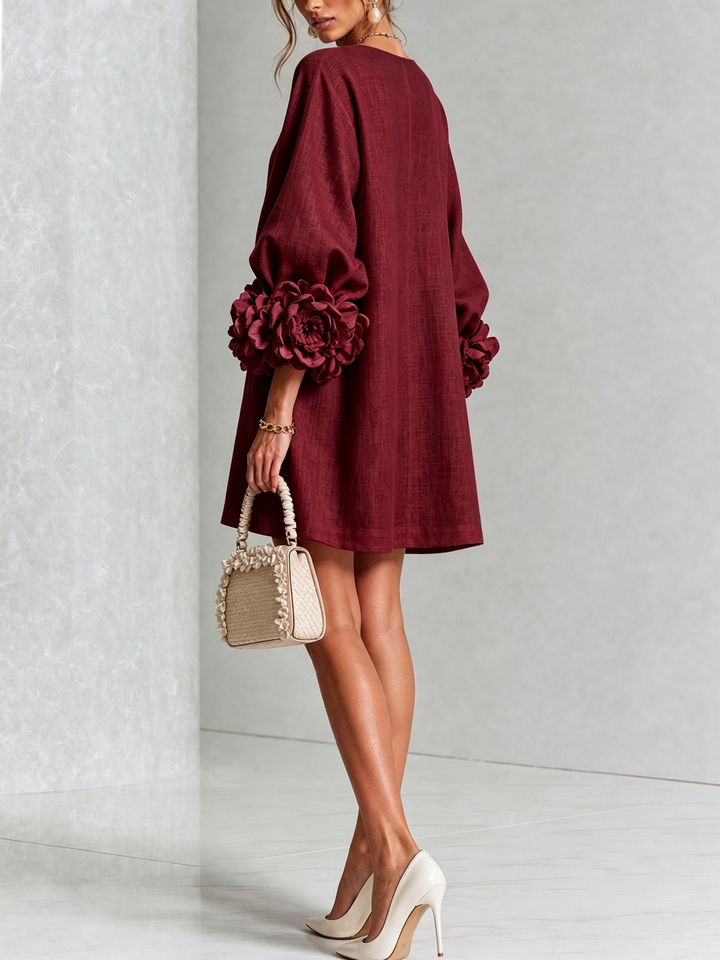 ELEGANT WOMEN'S SLEEVELESS DRESS
