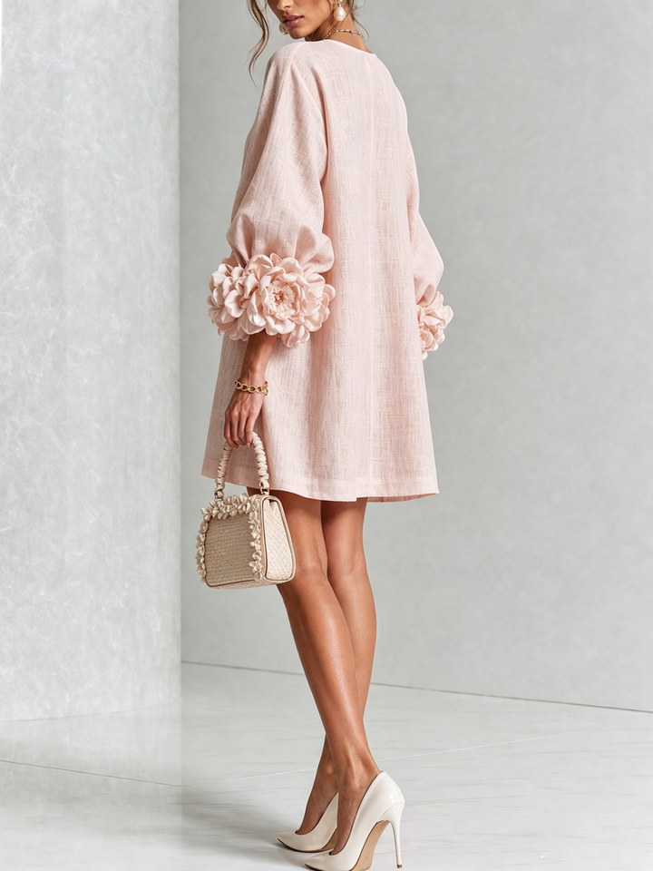 ELEGANT WOMEN'S SLEEVELESS DRESS