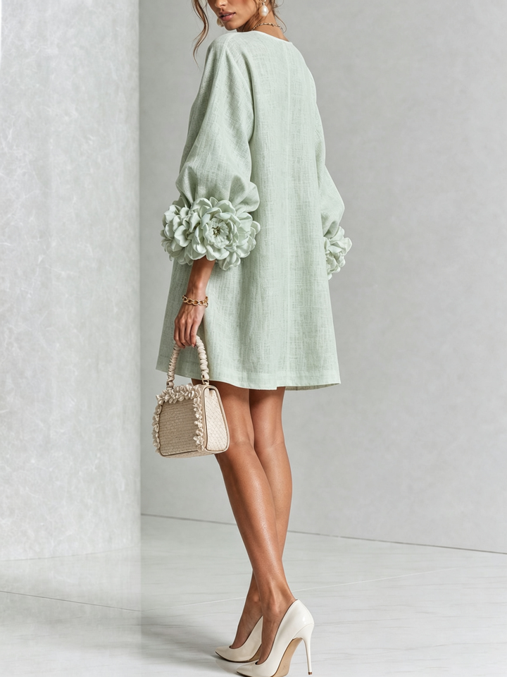 ELEGANT WOMEN'S SLEEVELESS DRESS